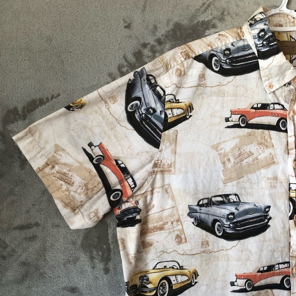 Clear Water Outfitters Button Down Men Shirt Size XXL Short Sleeve Classic Cars - Picture 5 of 16